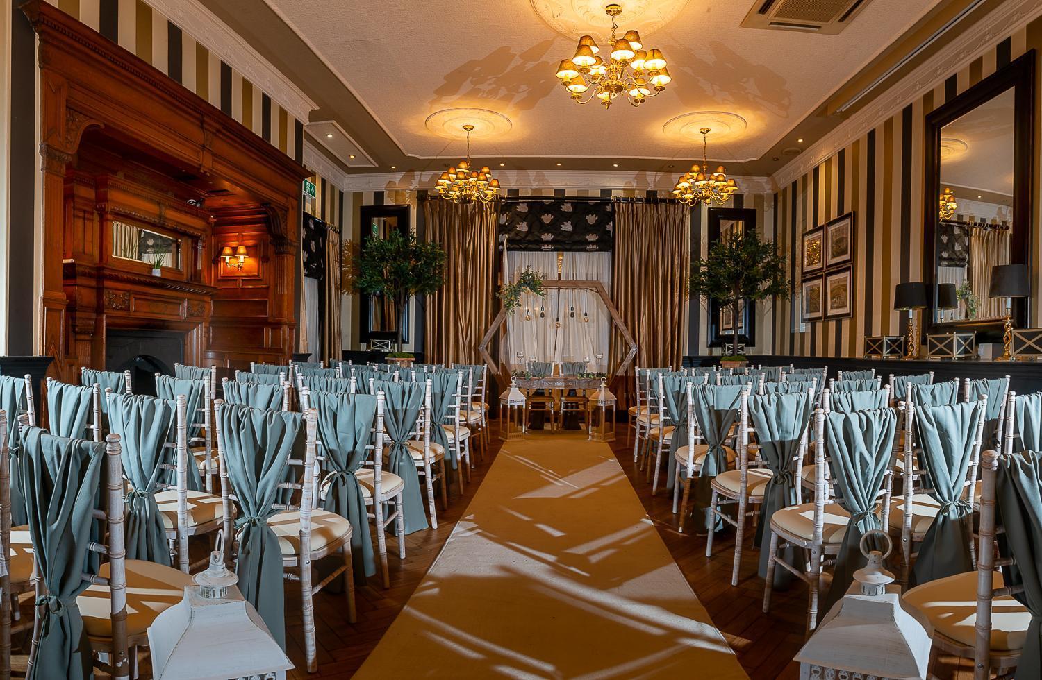 Rowton Hall Hotel And Spa Chester Exterior foto