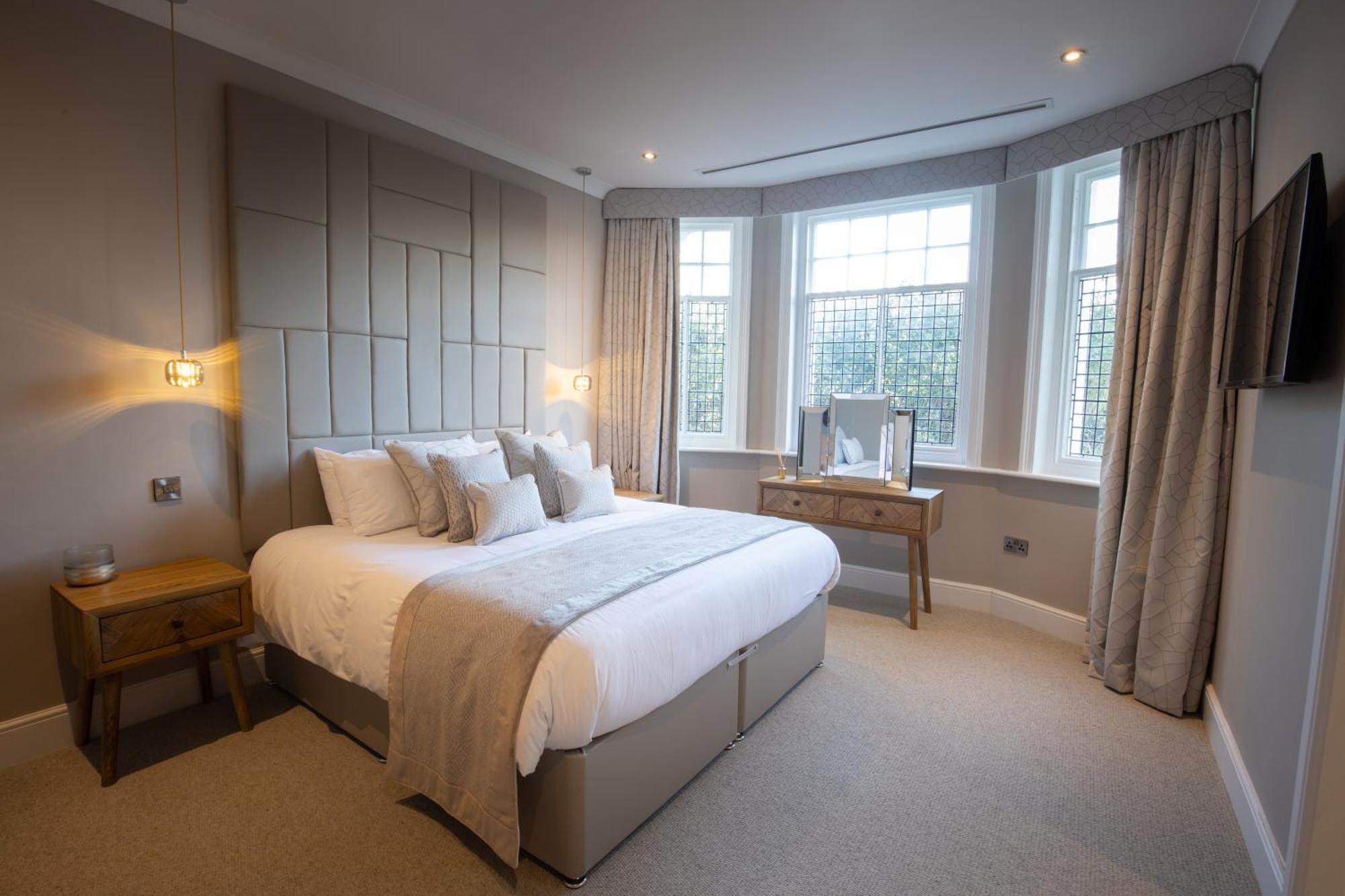 Rowton Hall Hotel And Spa Chester Exterior foto